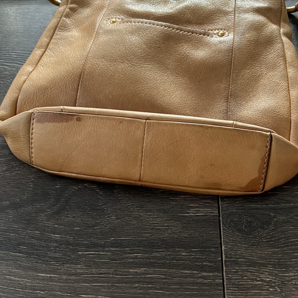 B. Makowksy Crossbody Handbag - Picture 6 of 9